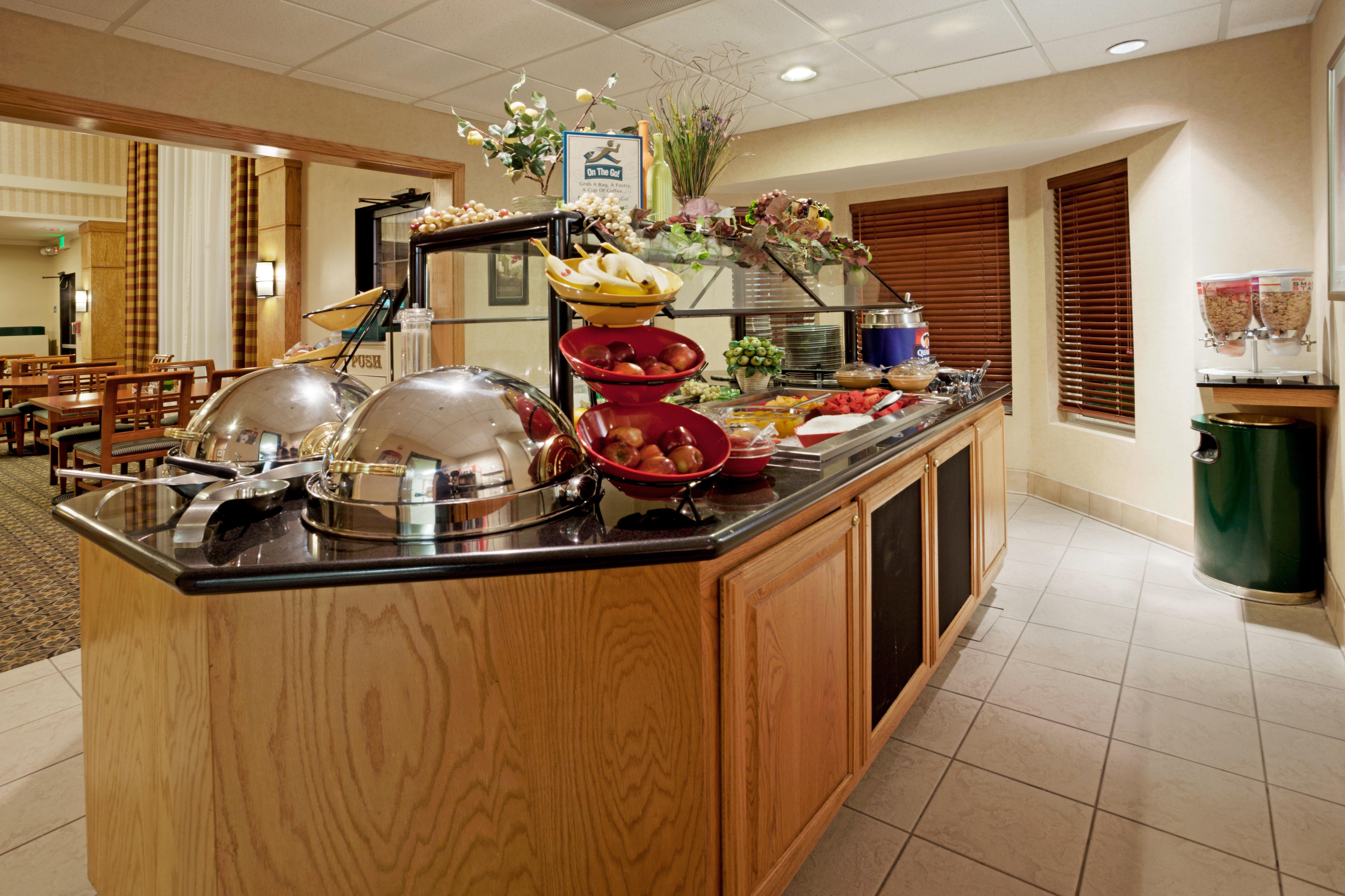 Staybridge Suites - Brownsville By Ihg Екстериор снимка