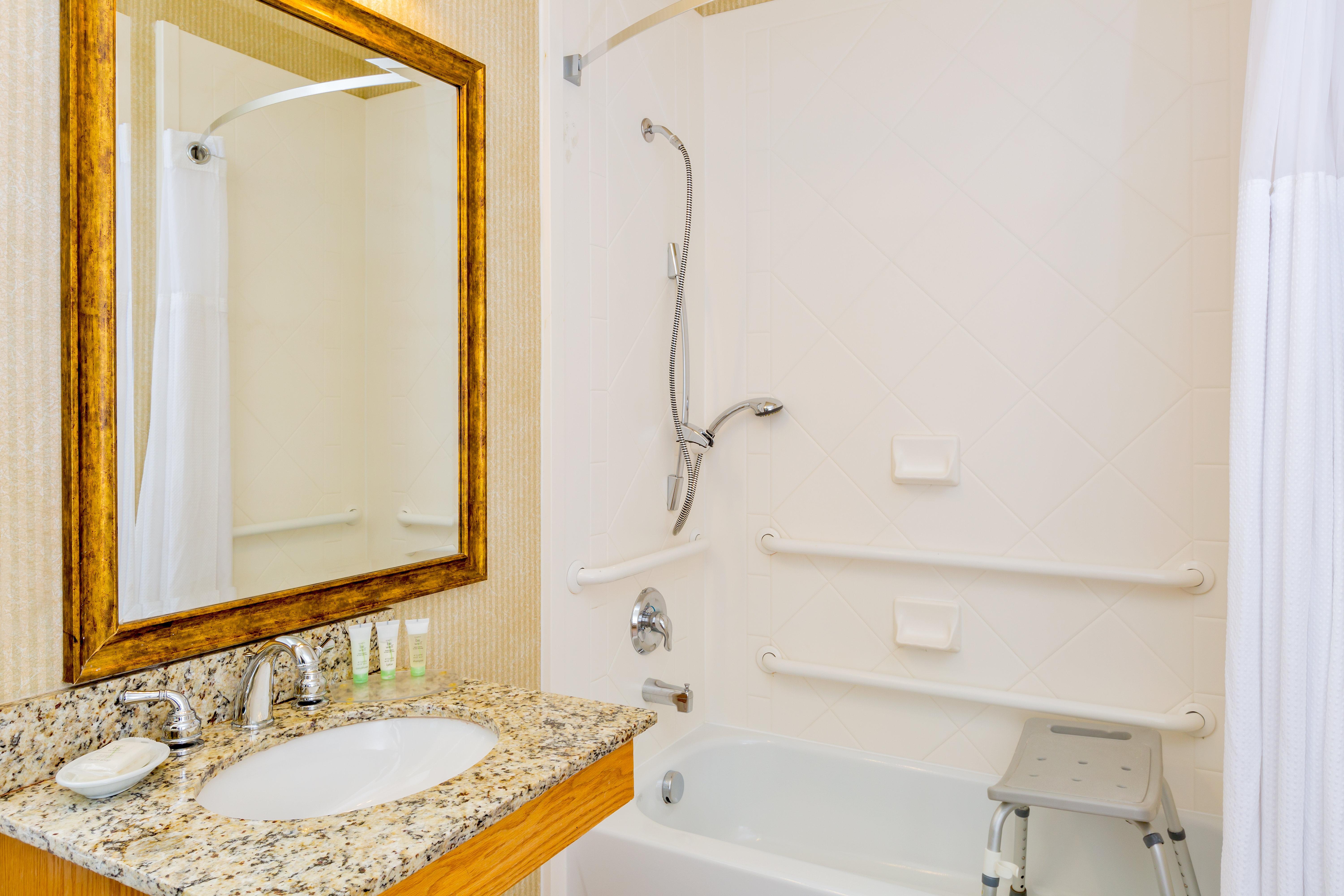 Staybridge Suites - Brownsville By Ihg Екстериор снимка