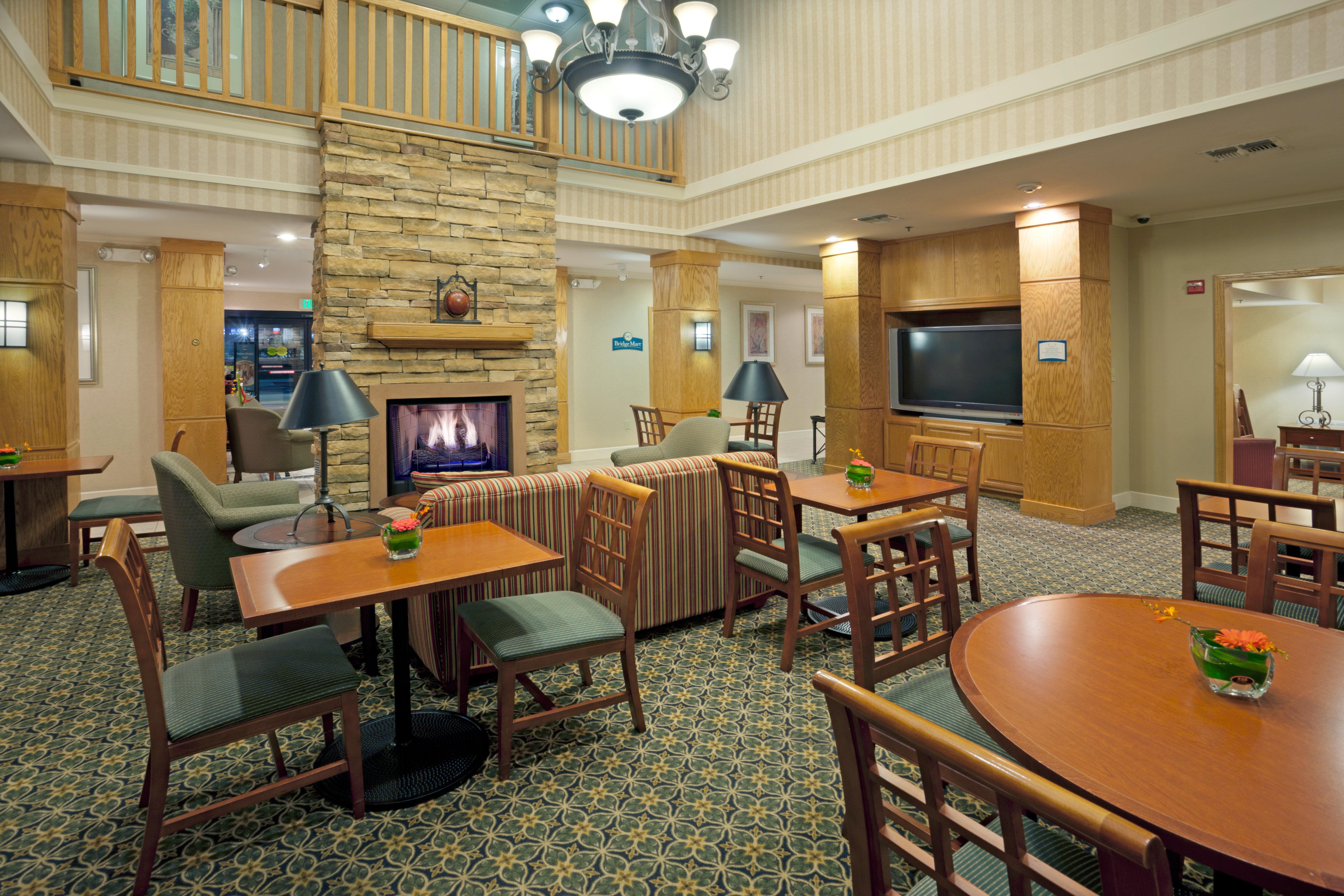 Staybridge Suites - Brownsville By Ihg Екстериор снимка