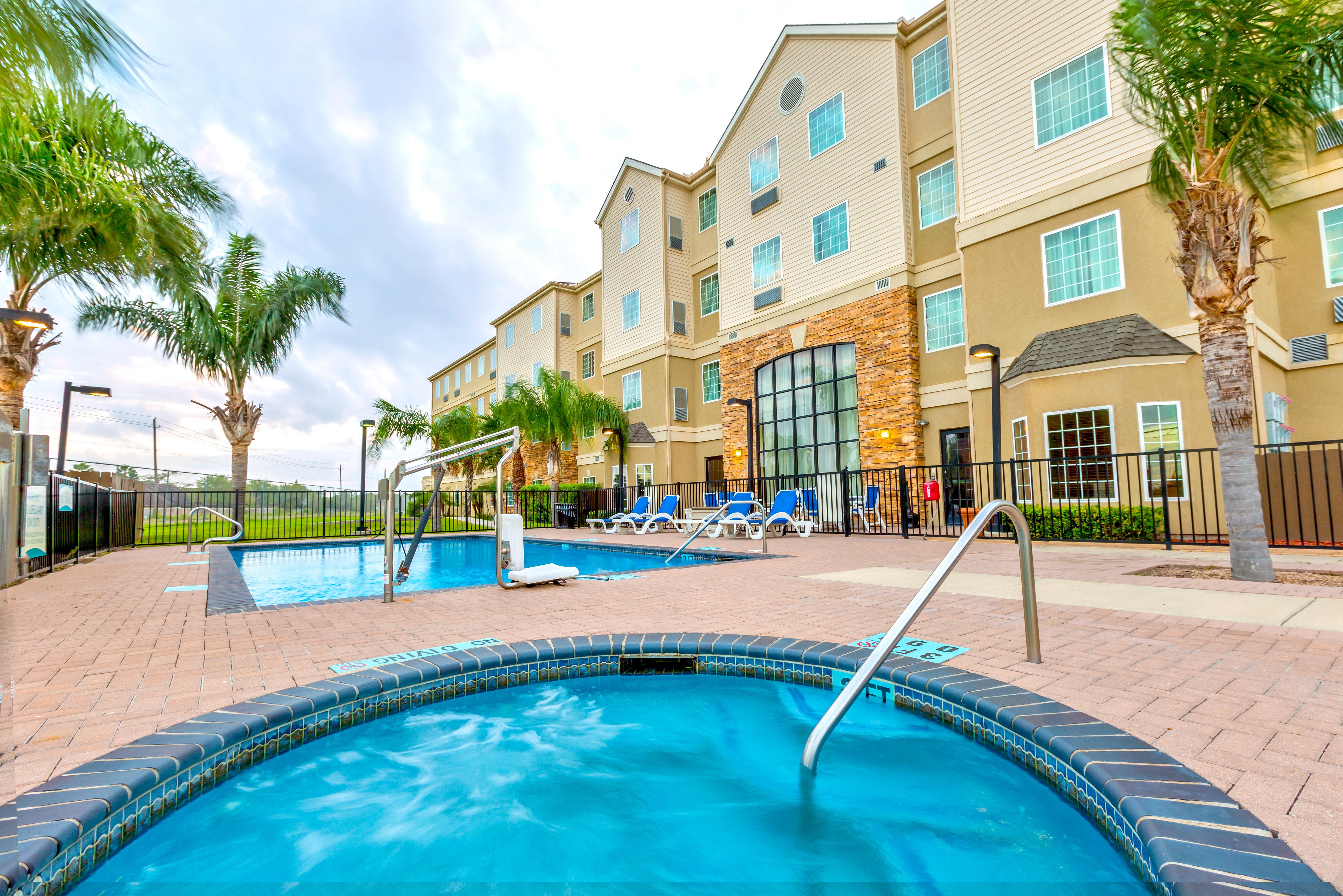Staybridge Suites - Brownsville By Ihg Екстериор снимка