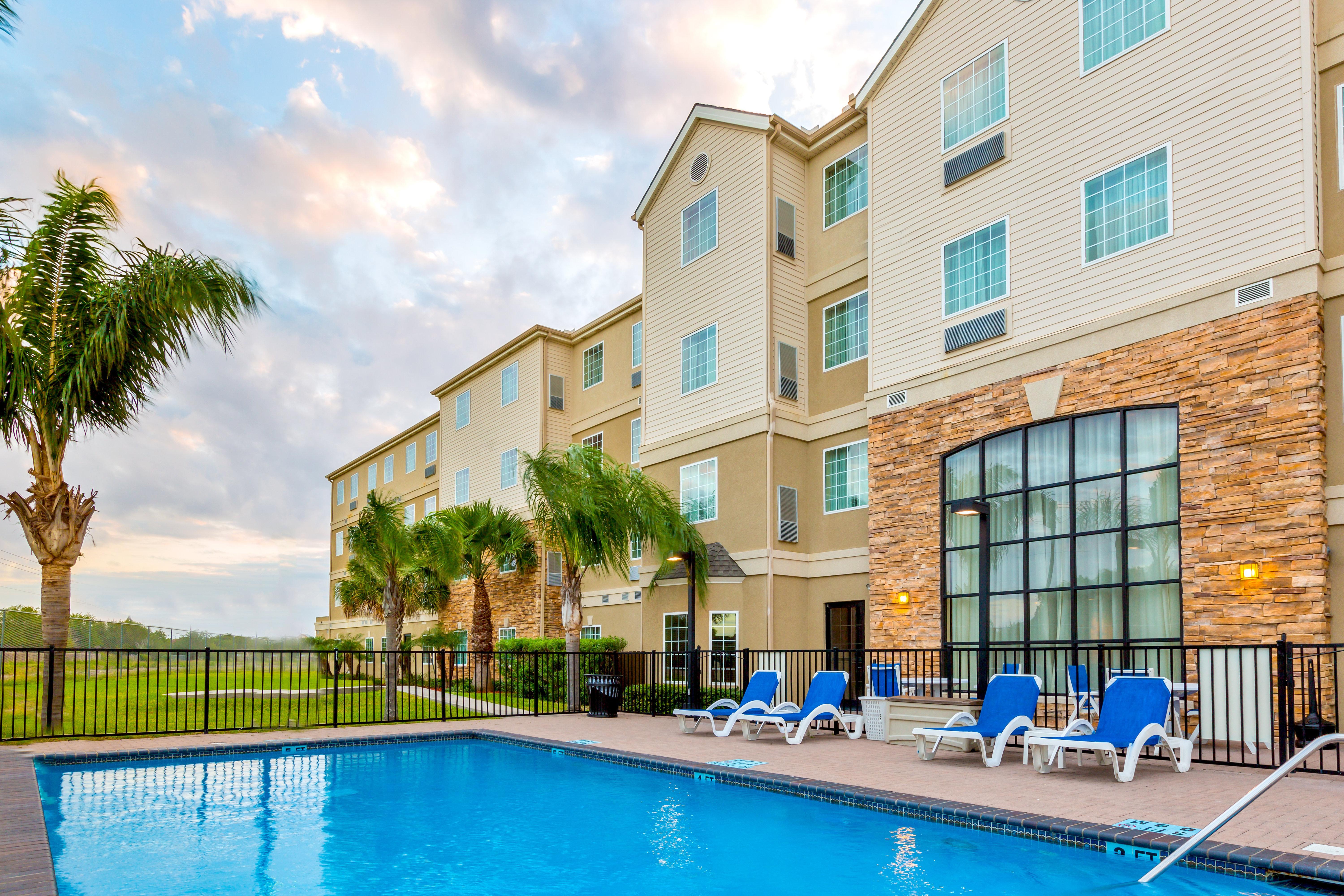 Staybridge Suites - Brownsville By Ihg Екстериор снимка