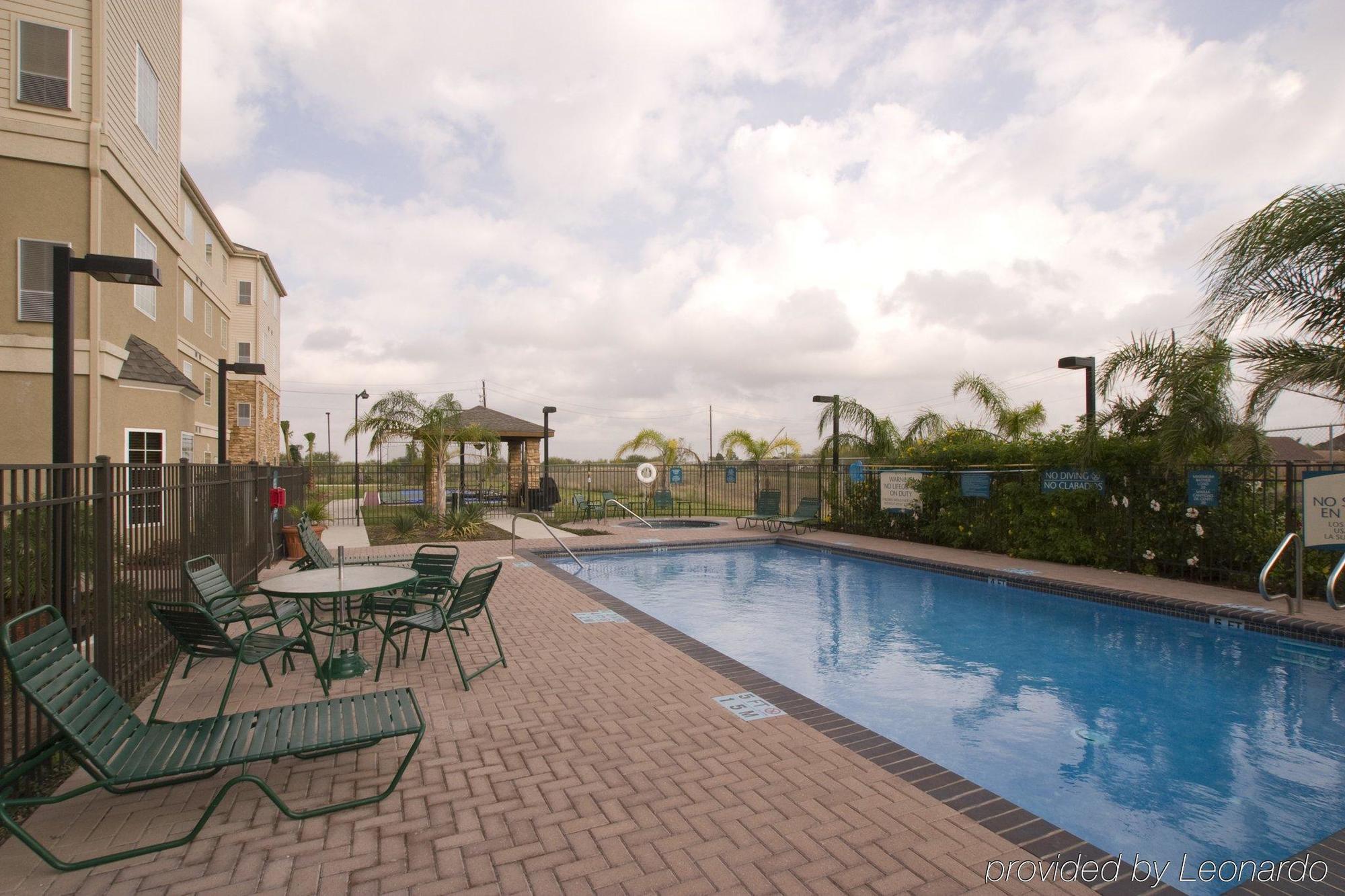 Staybridge Suites - Brownsville By Ihg Екстериор снимка