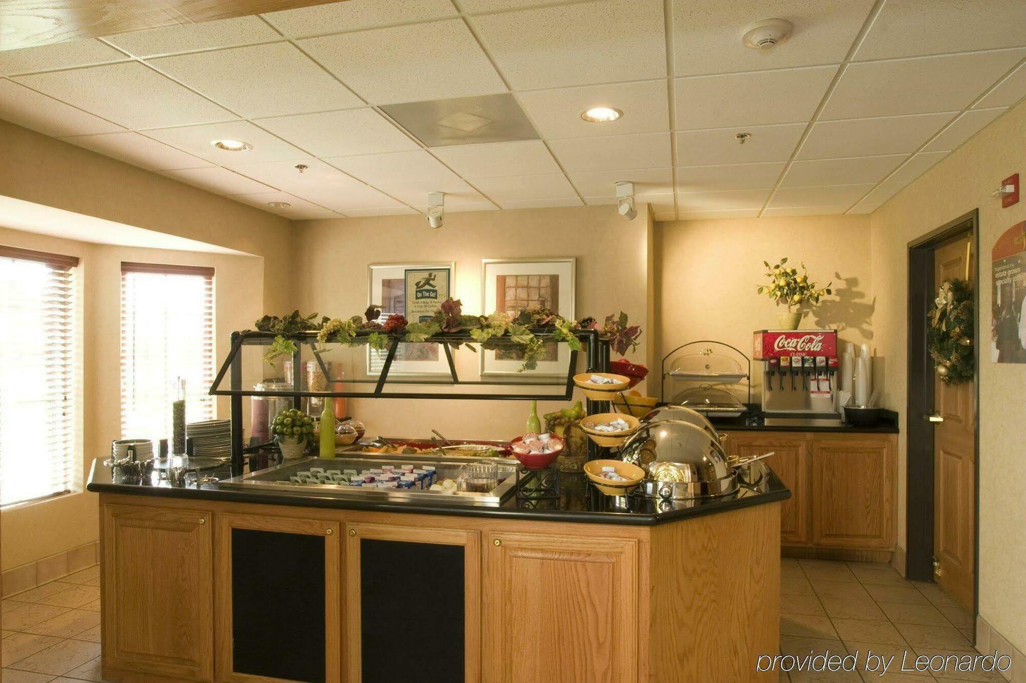 Staybridge Suites - Brownsville By Ihg Екстериор снимка
