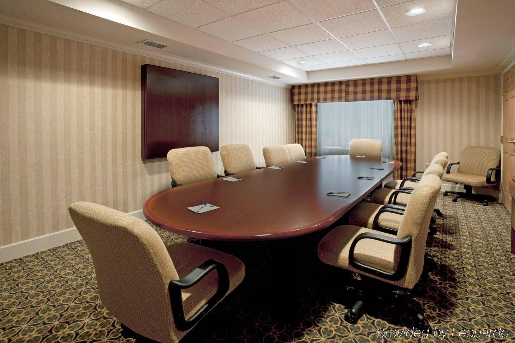 Staybridge Suites - Brownsville By Ihg Екстериор снимка